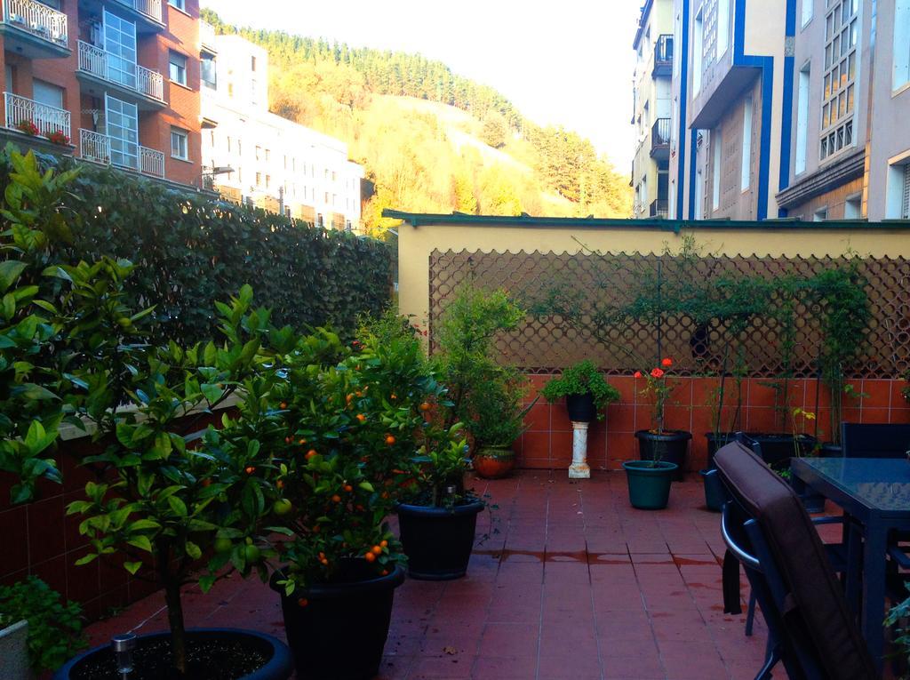 Carmen 7 Apartment Eibar Bagian luar foto
